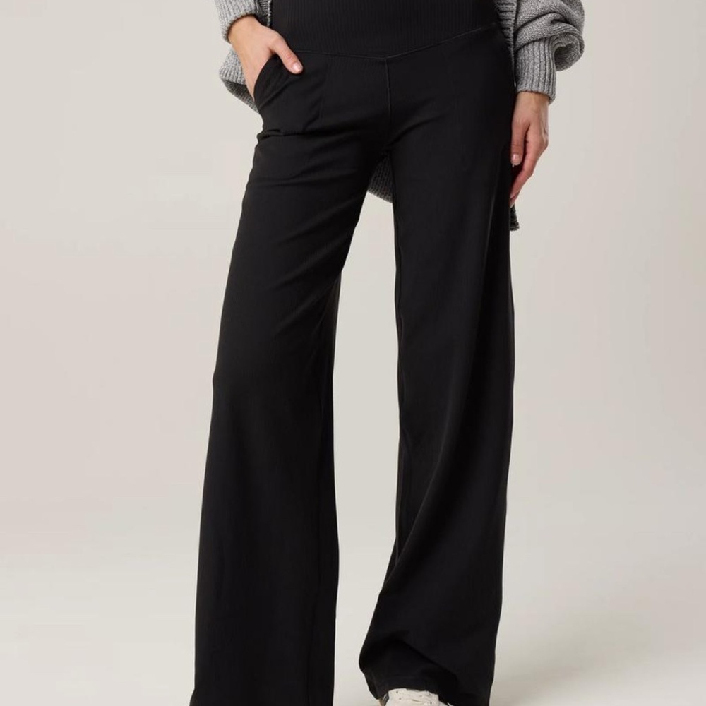 Offline by Aerie Real Me XTRA high waisted ribbed trouser